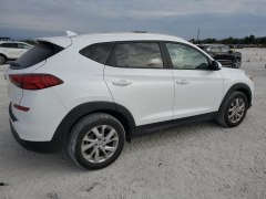 Hyundai Tucson SE 2021 3