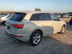 Audi Q7 Premium 2024 3