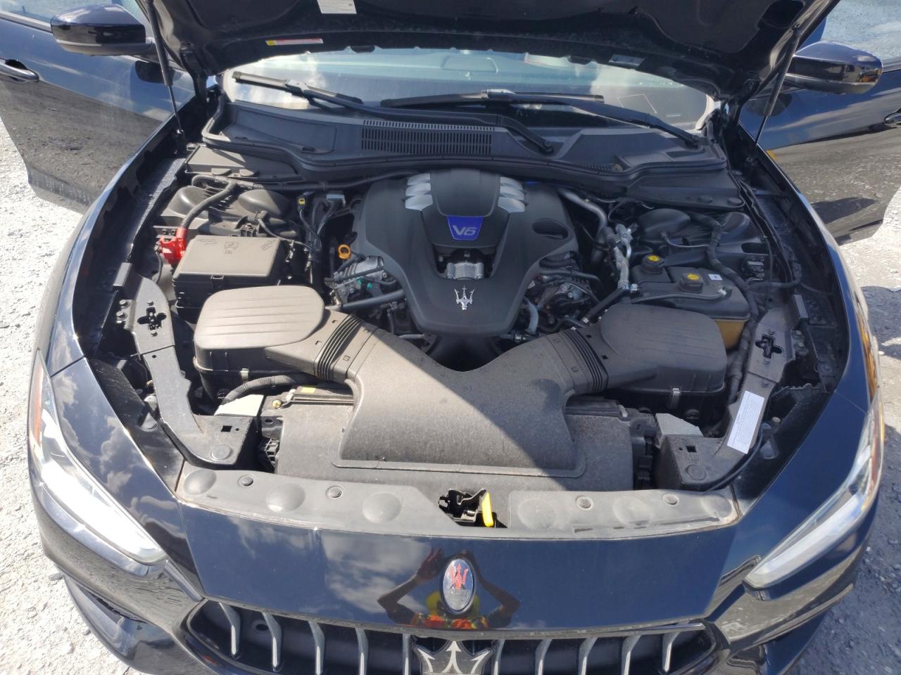 Maserati Ghibli S 2019 10