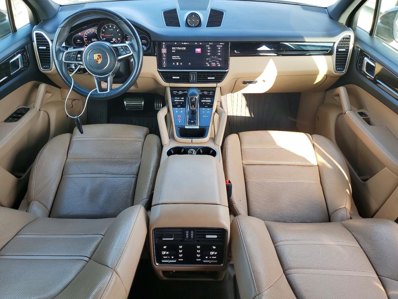 Porsche Cayenne S 2021 7