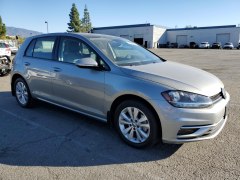 Volkswagen Golf SE 2019 2 Volkswagen Golf SE 2019 2