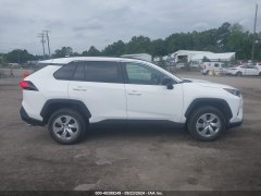 Toyota RAV4 LE Hybrid 2021 7