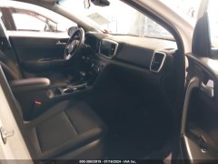 KIA Sportage LX 2020 9