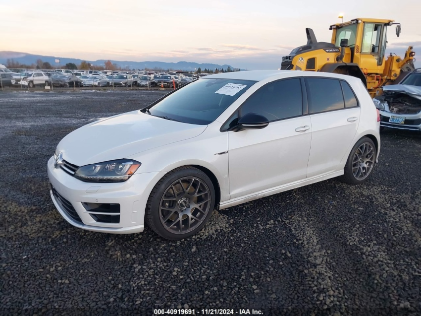 Volkswagen Golf R 2017 0 Volkswagen Golf R 2017 0