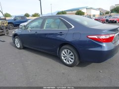 Toyota Camry LE Hybrid 2015 6