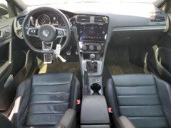 Volkswagen Golf GTI 2021 7