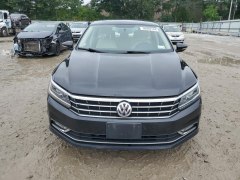 Volkswagen Passat SE 2017 1
