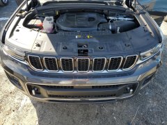 Jeep Grand Cherokee L Overland 2022 11