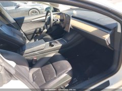 Tesla Model 3 Long Range 2022 9