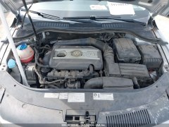 Volkswagen CC 2013 9