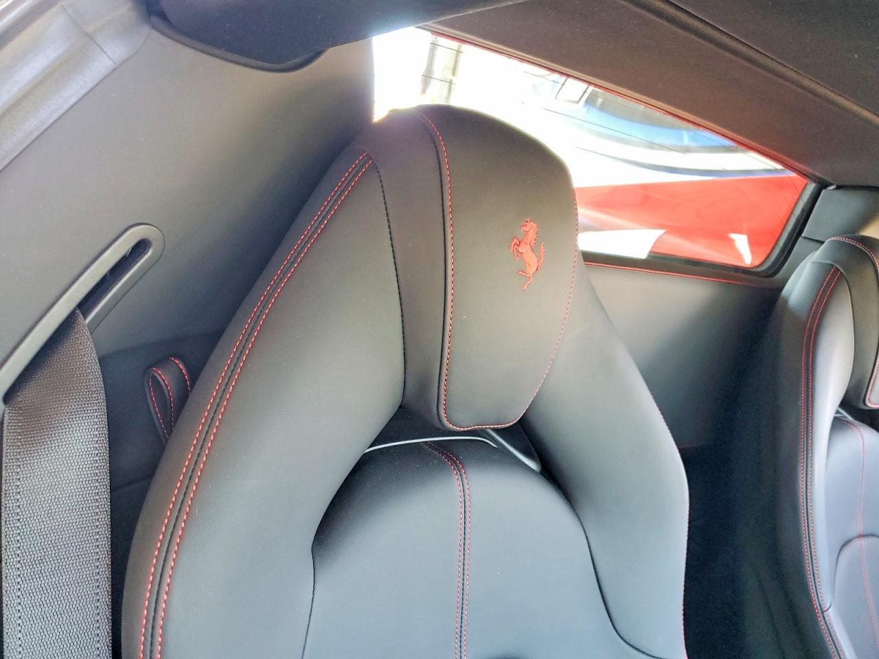 Ferrari F8 Spider 2021 9
