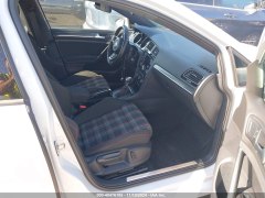 Volkswagen Golf GTI 2019 5