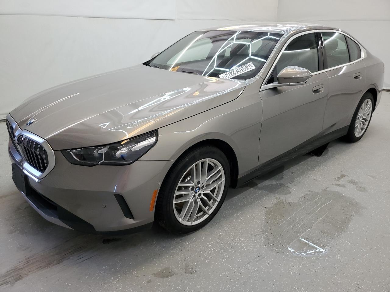 BMW 530i 2024 0 BMW 530i 2024 0
