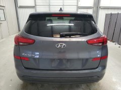 Hyundai Tucson SE 2021 4