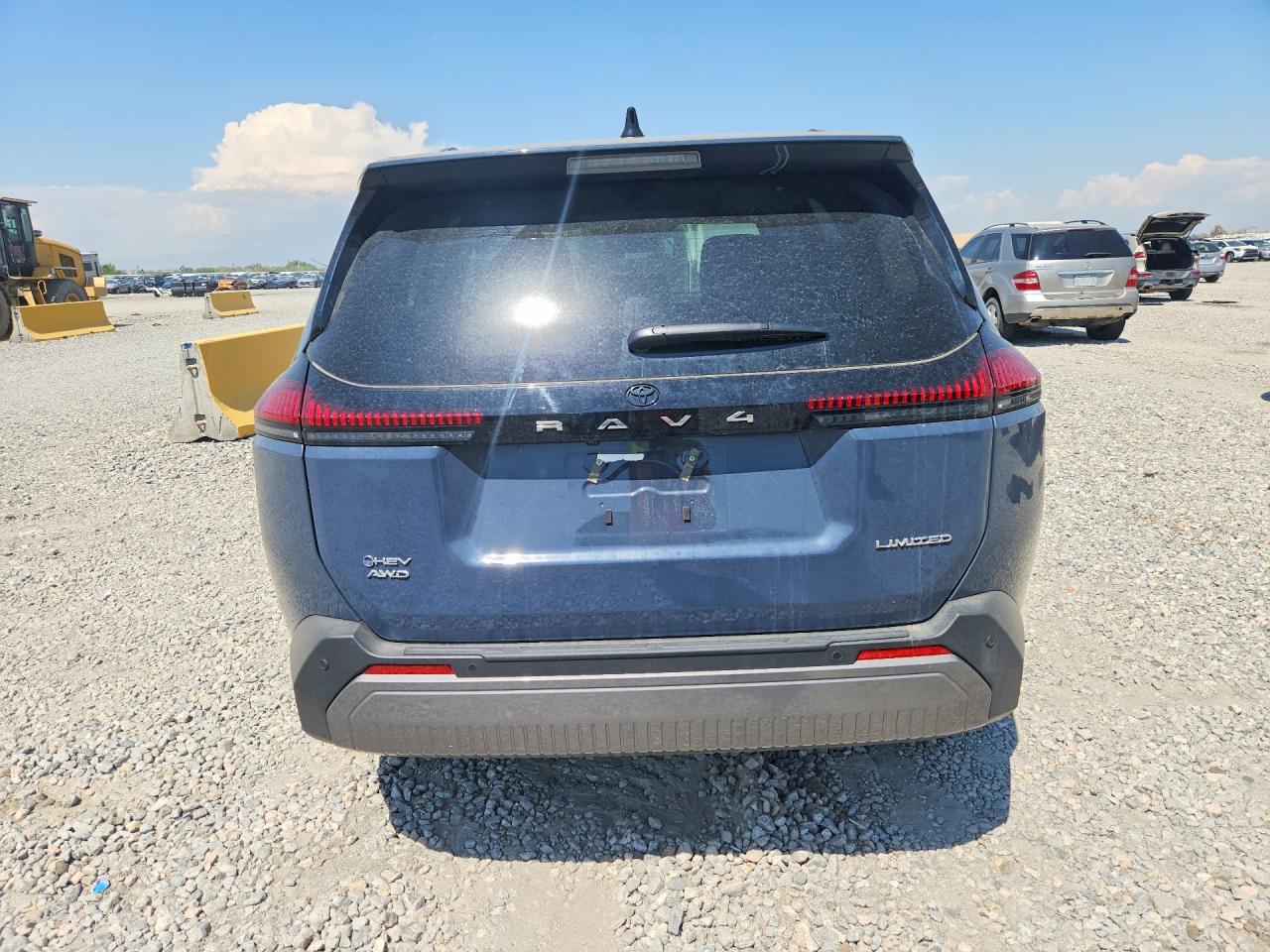 Toyota Rav4 Limited 2026 5