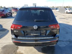 Volkswagen Tiguan SEL R-Line 2021 4