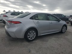 Toyota Corolla LE 2023 3