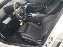 BMW 530i xDrive 2024 6