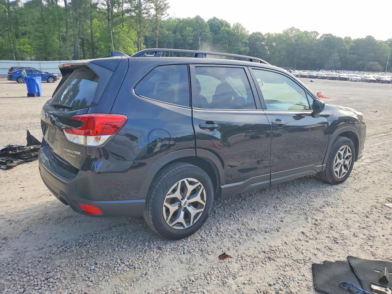 Subaru Forester Premium 2022 2