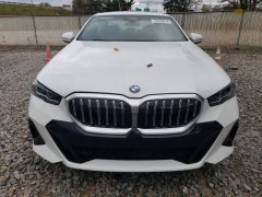 BMW 530i xDrive 2024 1