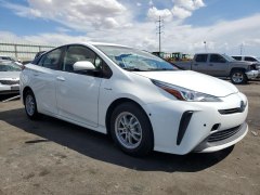 Toyota Prius LE 2021 2
