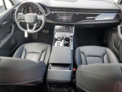 Audi Q7 Premium 2022 7
