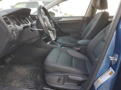 Volkswagen e-Golf SEL 2015 6