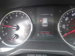 Toyota RAV4 LE Hybrid 2021 10