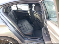 BMW M550i xDrive 2021 11