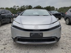Toyota Prius Limited 2023 1