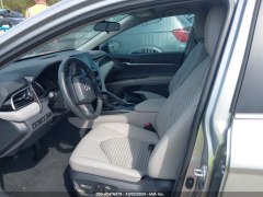 Toyota Camry SE 2024 6