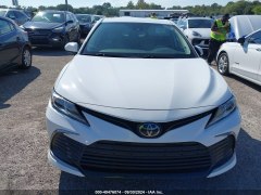 Toyota Camry LE 2021 1