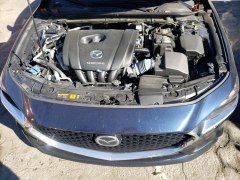 Mazda 3 Preferred 2020 10