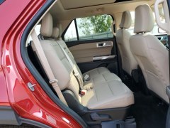 Ford Explorer XLT 2023 9