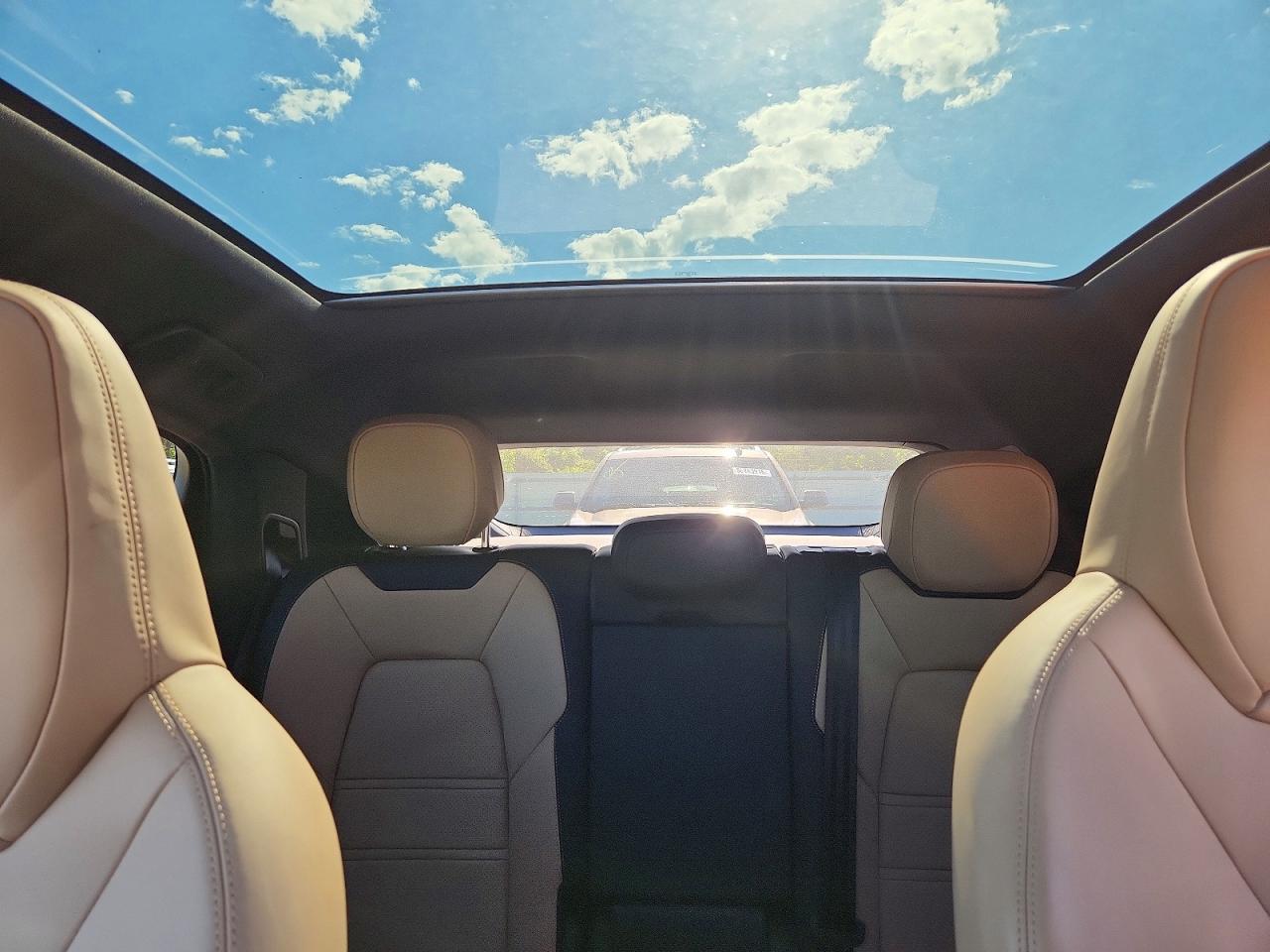 Porsche Cayenne Coupe 2025 9