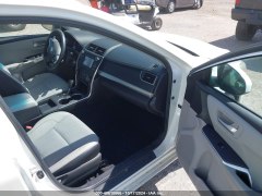 Toyota Camry SE 2016 9