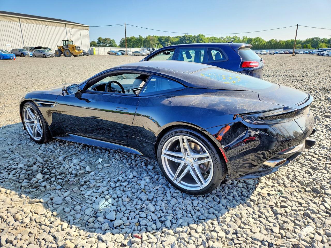 Aston Martin Db12 2024 1