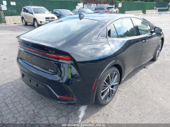 Toyota Prius XLE 2023 4