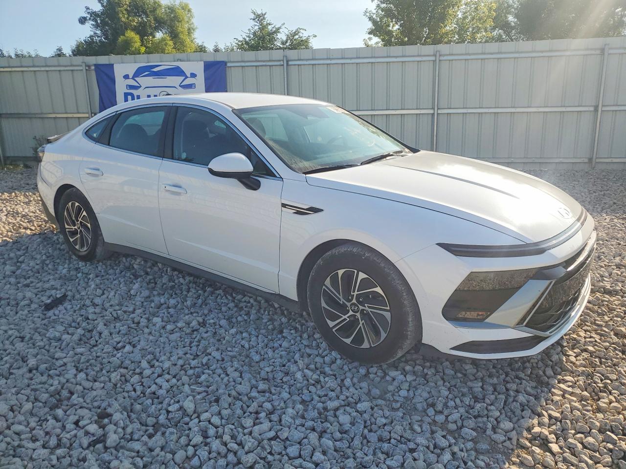 Hyundai Sonata Hybrid Blue 2026 3