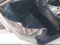 Tesla Model 3 Long Range 2022 11