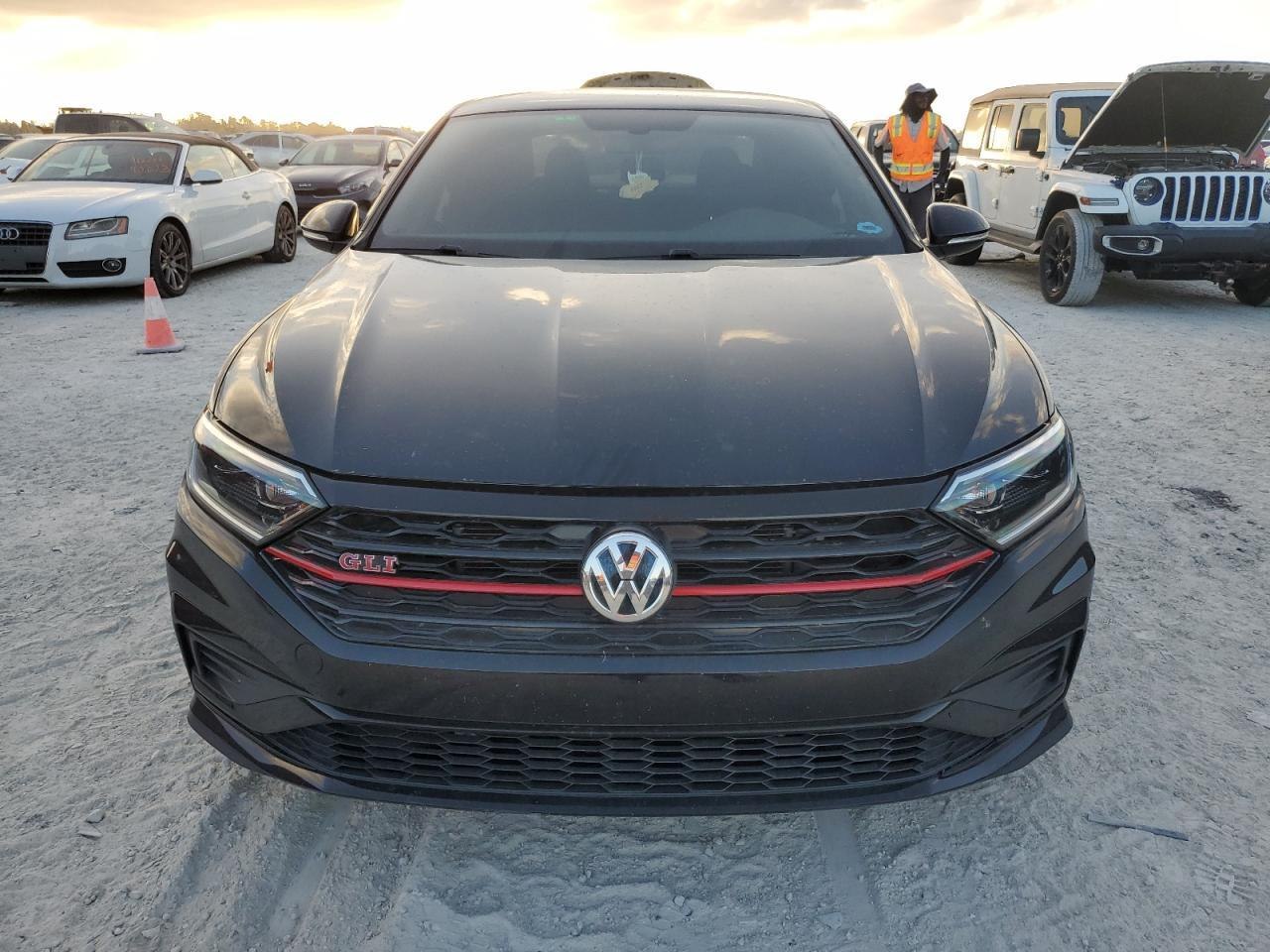 Volkswagen Jetta GLI 2021 0 Volkswagen Jetta GLI 2021 0