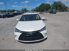 Toyota Camry SE 2016 1