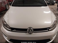 Volkswagen Golf R 2016 1