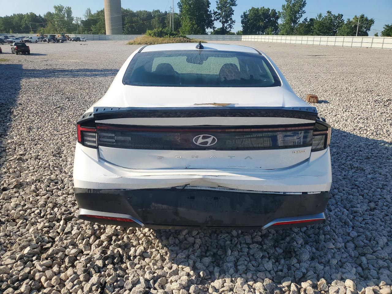 Hyundai Sonata Hybrid Blue 2026 5