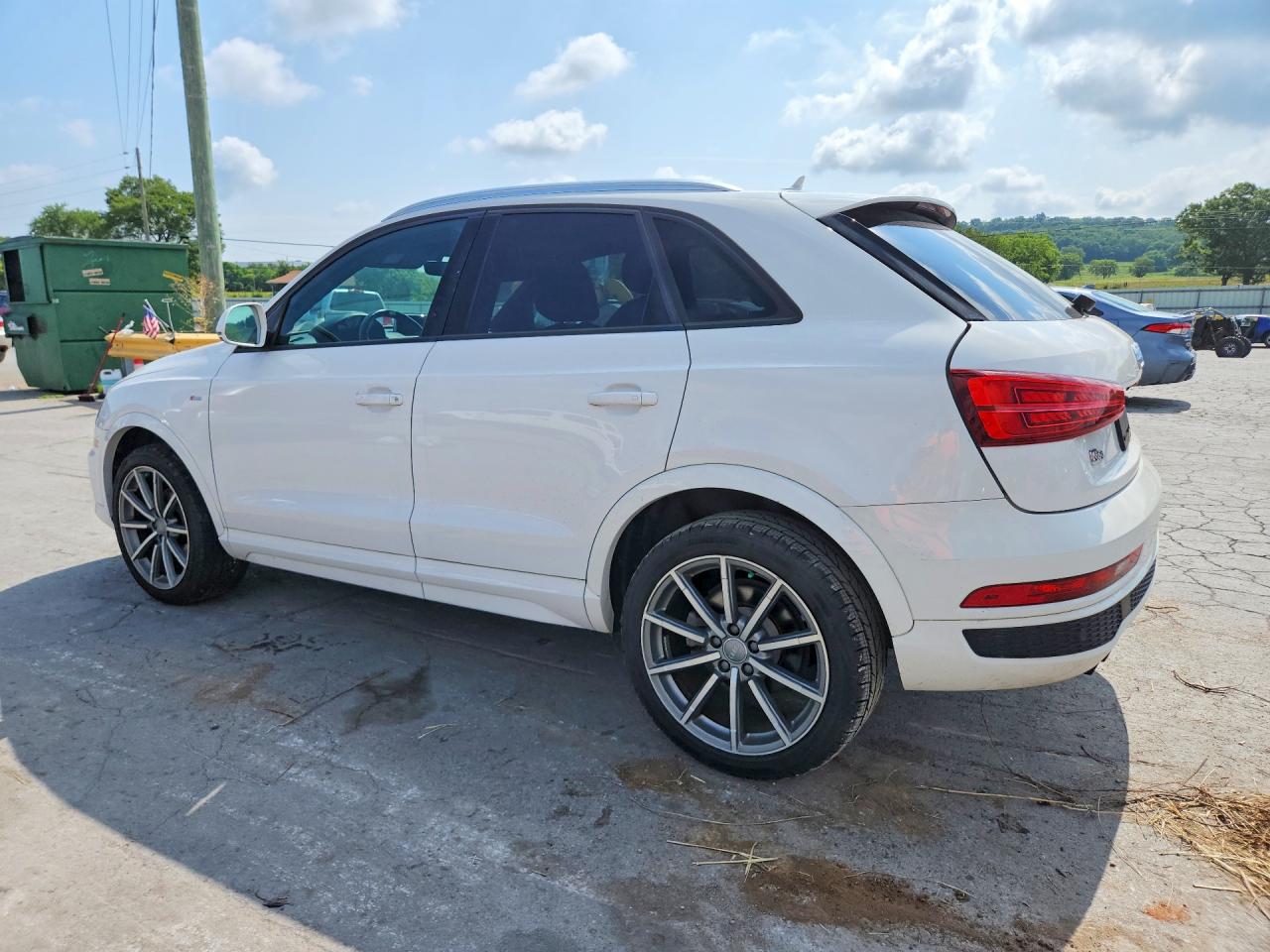Audi Q3 Premium 2018 1