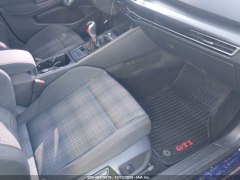 Volkswagen Golf GTI 2022 8