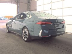 BMW 530i xDrive 2024 2
