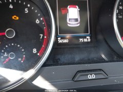 Volkswagen Tiguan SE 2018 10