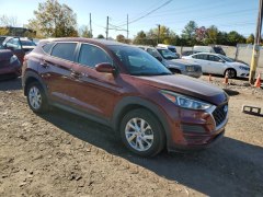Hyundai Tucson SE 2019 2