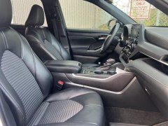 Toyota Highlander XSE 2022 4